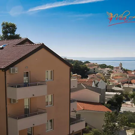 شقة فندقية Adrijana & Fitness Wolf Bv 4*