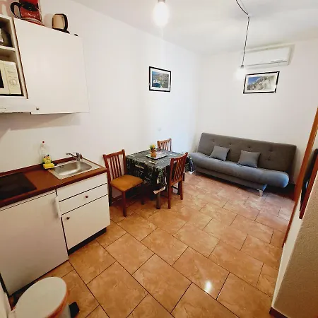 شقة فندقية Adrijana & Fitness Wolf Bv Baška Voda