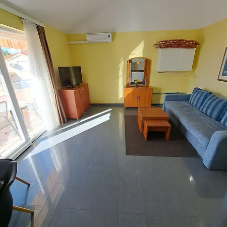 Vila Adrijana & Fitness Studio Wolf Bv Aparthotel